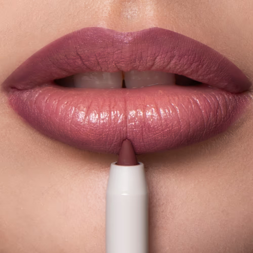 محدد الشفاه المميز بتحديد دقيق وثبات طويل بتركيبة كريمية غنية بيري فاين رقم 12 - من لوكا